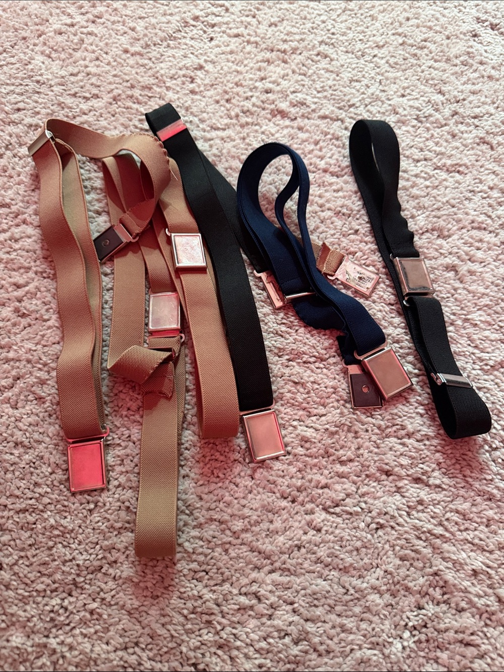 Kids Elastic Belt with silver metal Buckles. Black & Tan